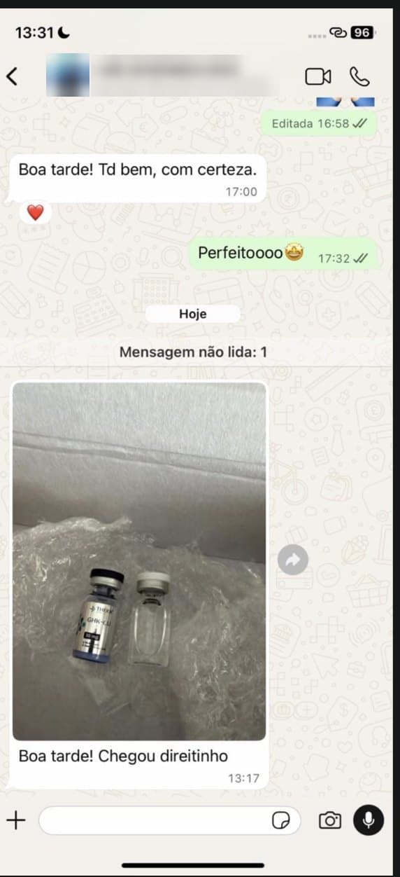 Print de conversa no WhatsApp com foto do GHK-Cu recebido